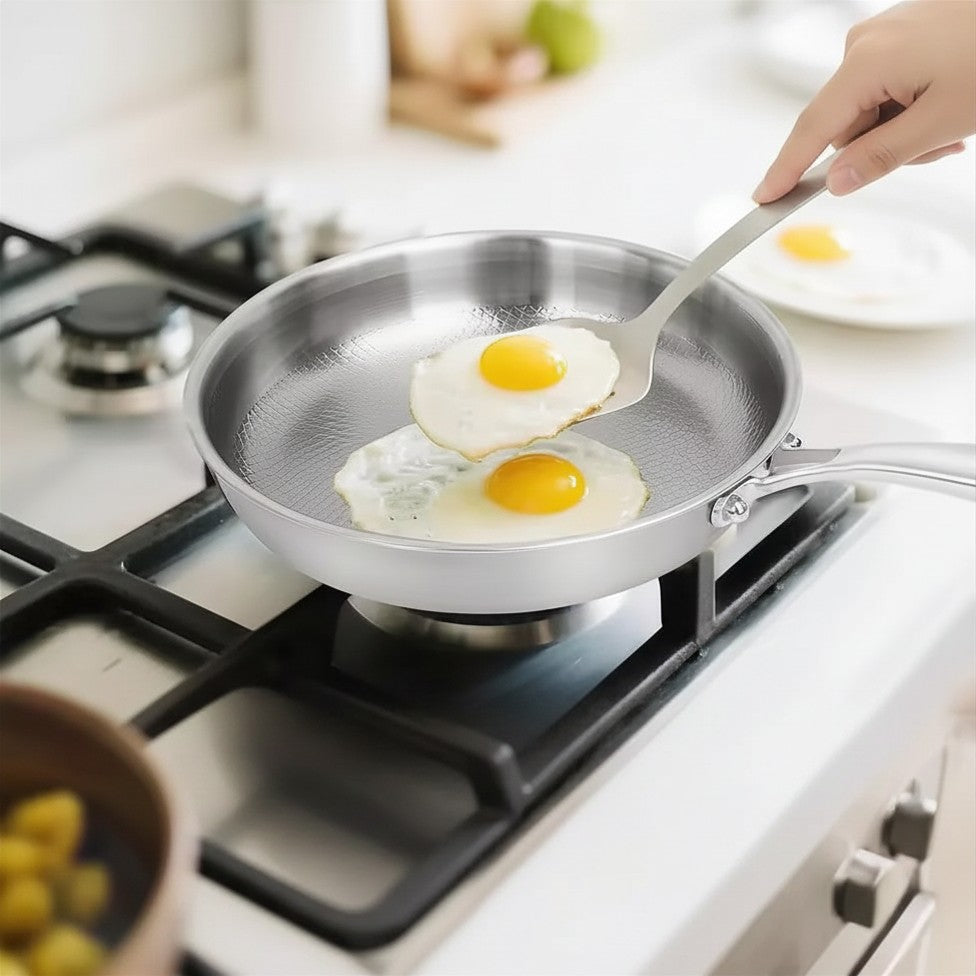 STAINLESS STEEL SKILLET
